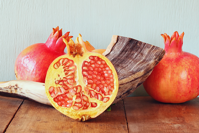 Delicious Pomegranate Beads Countless Varieties 