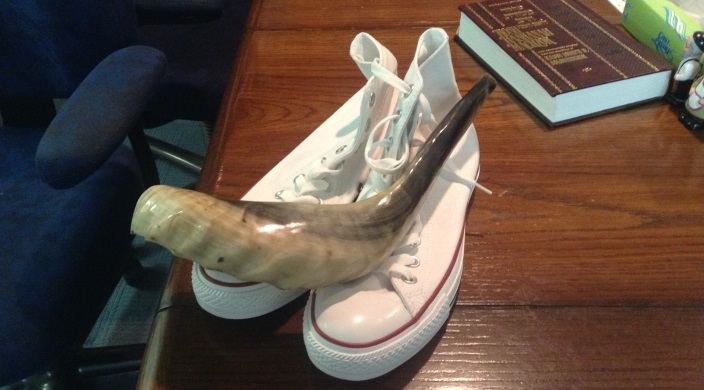 Why I Wear Converse Sneakers on Yom Kippur | Reform Judaism