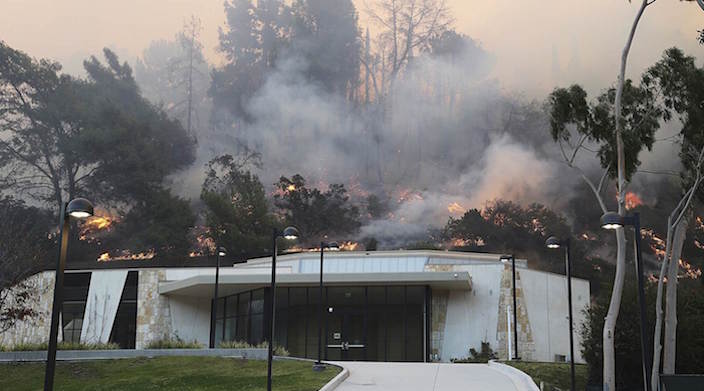 Leo Baeck Temple during the California wildfires