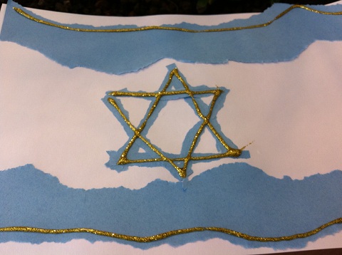 Crafts for celebrating Israeli Independence Day - Make a flag of Israel
