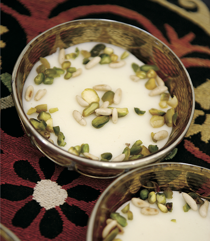 fragrant rice flour and milk pudding