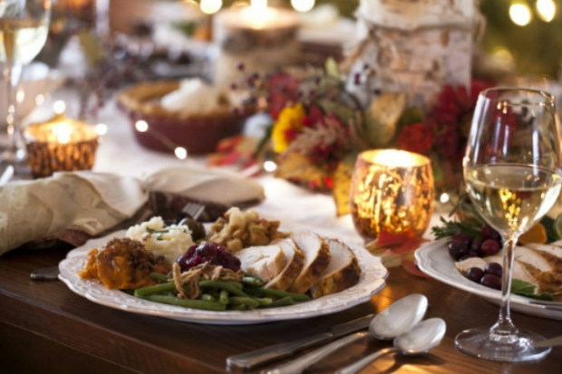 Thanksgiving dinner table