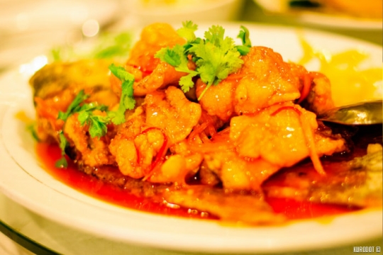 Sweet and sour fish dish