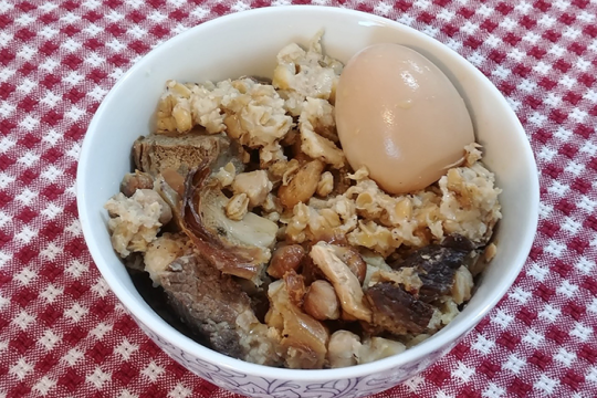 Photo of a disk called Hamin Kharshuf, a hearty stew was invented by Haber to highlight one of his favorite Israeli winter vegetables: the cardoon.