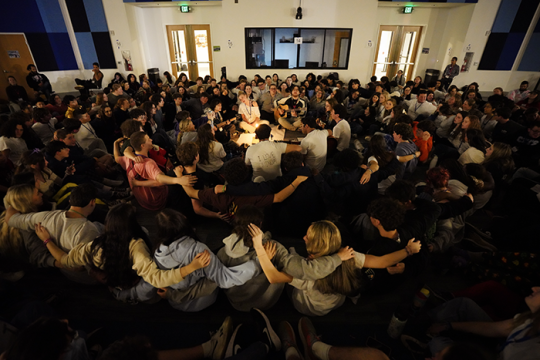 Photo of a group of teens at the 2025 NFTY Collab