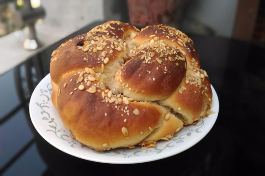 Challah a Jewish delicacy or food eaten during the holiday of Shabbat