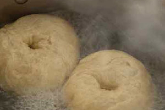 Learn how to make bagels