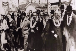 Martin Luther King marching in Selma with Black and Jewish leaders