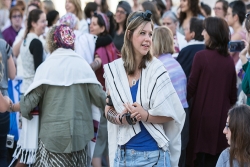 Woman wearing tefilin at the Western Wall in Israel