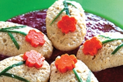 Gefilte fish and horseradish mold recipe for the Jewish holiday of Passover or Pesach