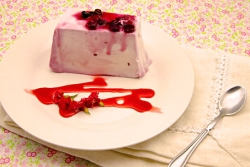 Frozen Strawberry Meringue Torte recipe for the Jewish holiday of Passover or Pesach